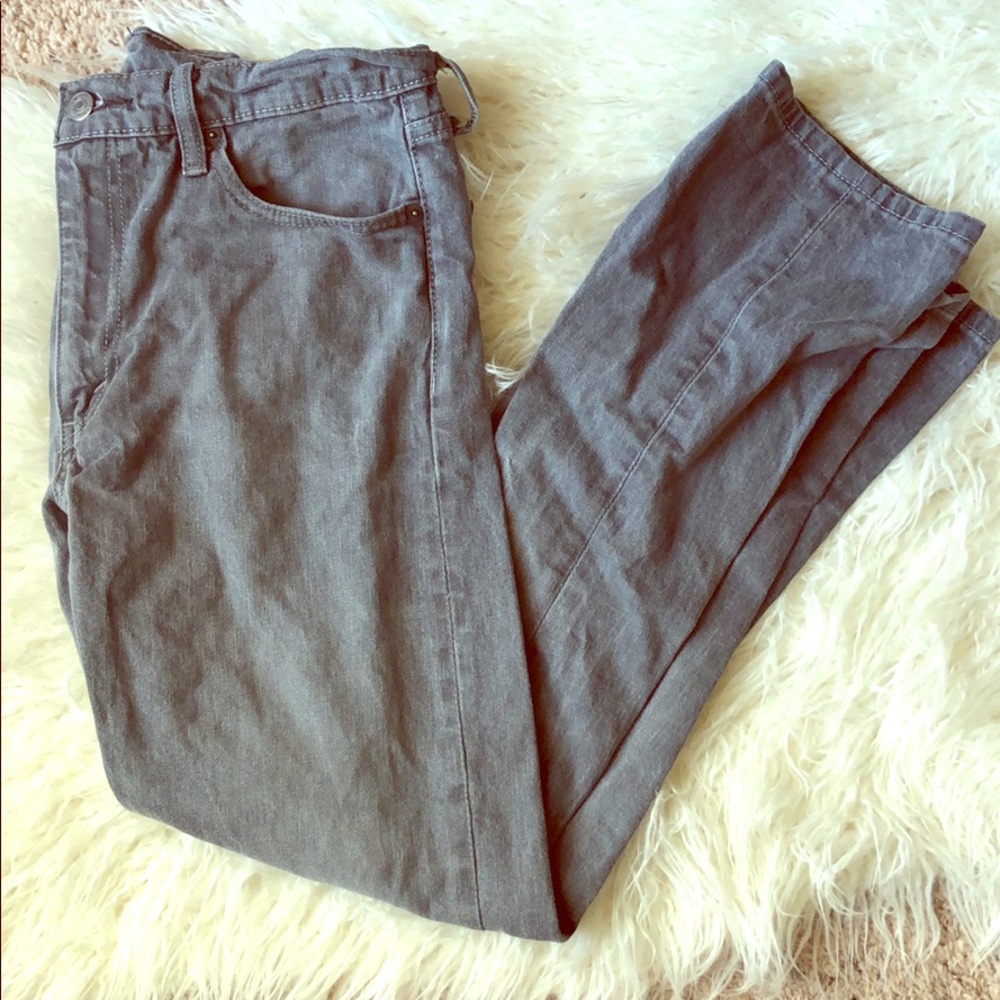 Gray Men’s Jeans 🔹